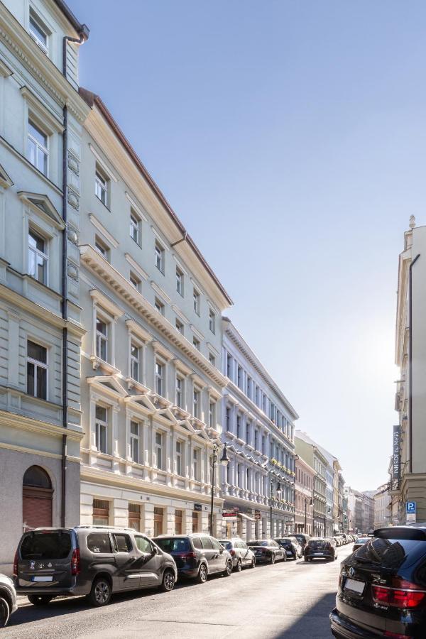 Turnkey I Republic Square Apartments Prága Kültér fotó