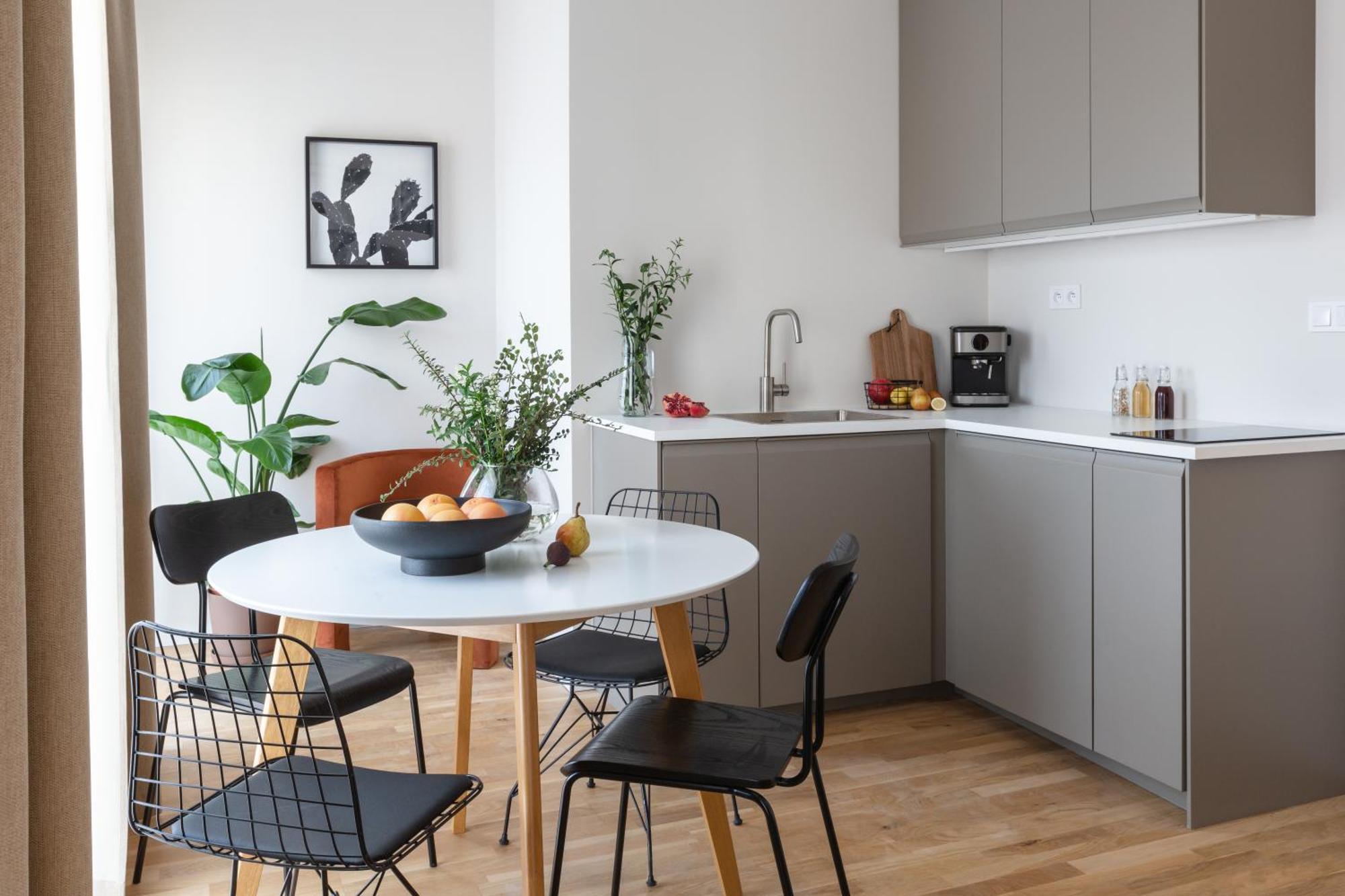 Turnkey I Republic Square Apartments Prága Szoba fotó